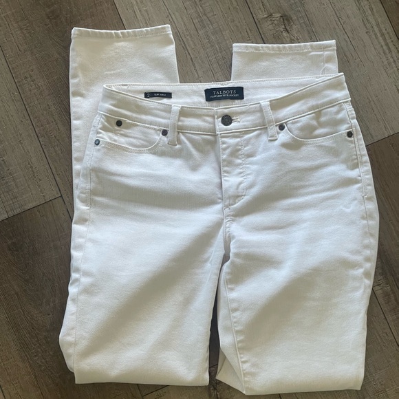 EUC Talbots Women's Slim Ankle Jeans size 2 - Sits At Waist in Natural White - Picture 6 of 11